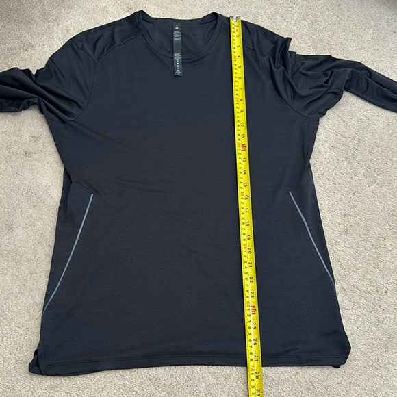 Lululemon Shirt - Picture 5 of 8